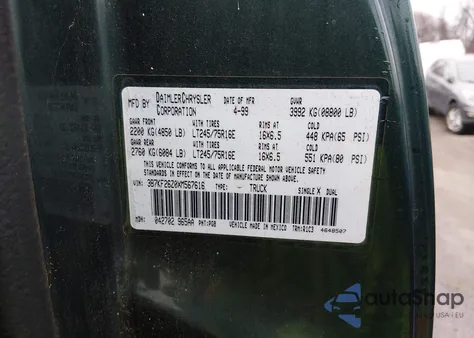 1999 Dodge Ram 2500 St z USA, uszkodzony, nr VIN 3B7KF26Z0XM567616